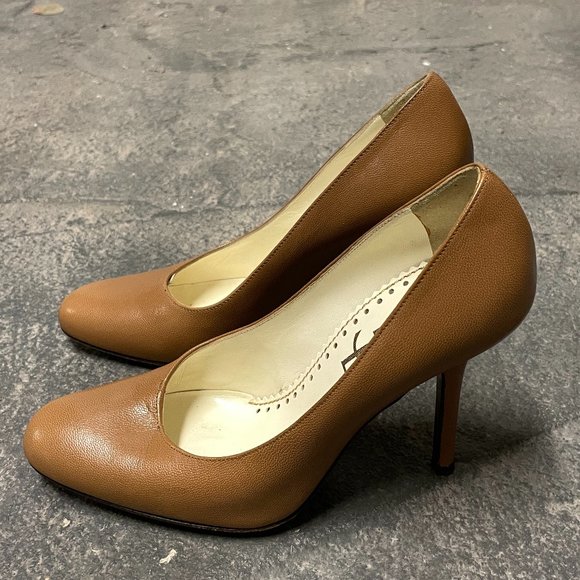 YSL Saint Laurent tan camel nude pumps heels, size 36.5 - Picture 2 of 7